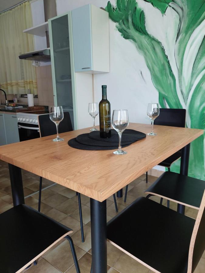 Apartman Marija II オミサリ エクステリア 写真