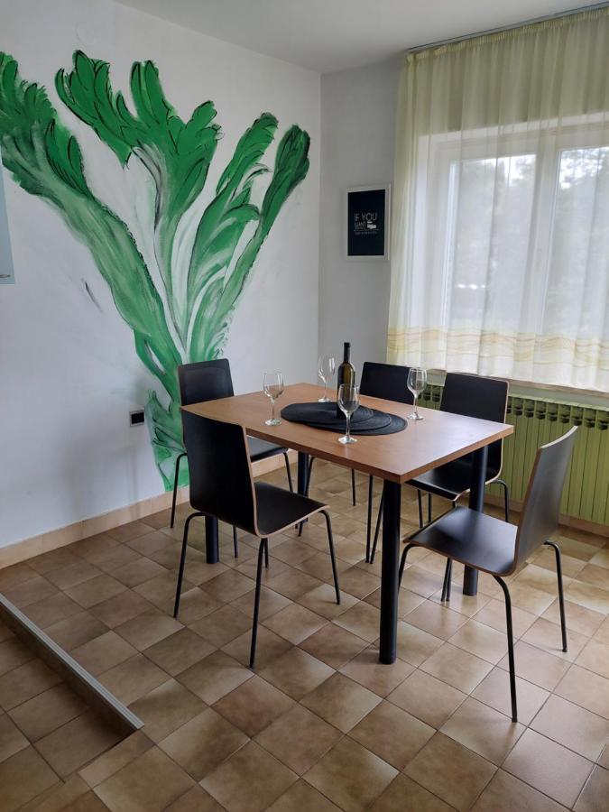 Apartman Marija II オミサリ エクステリア 写真
